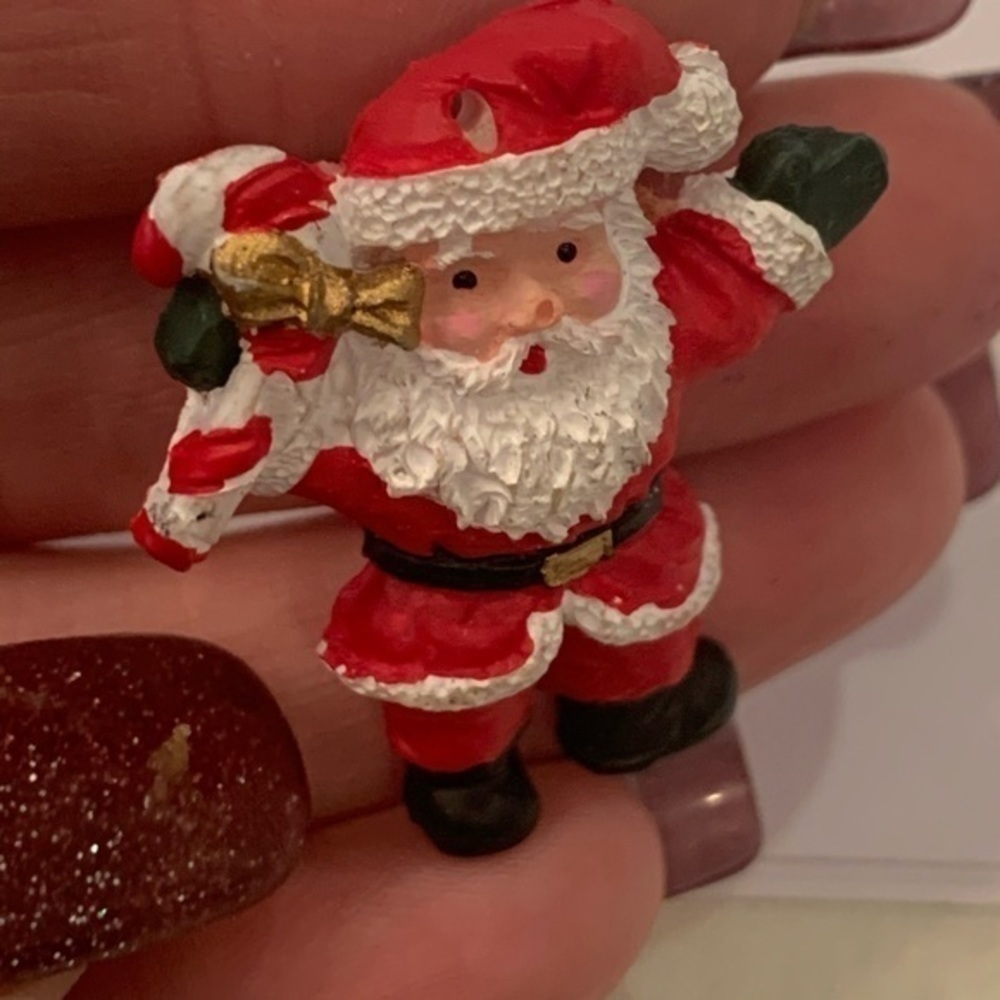 2 Santa Christmas pins brooches - Picture 7 of 12